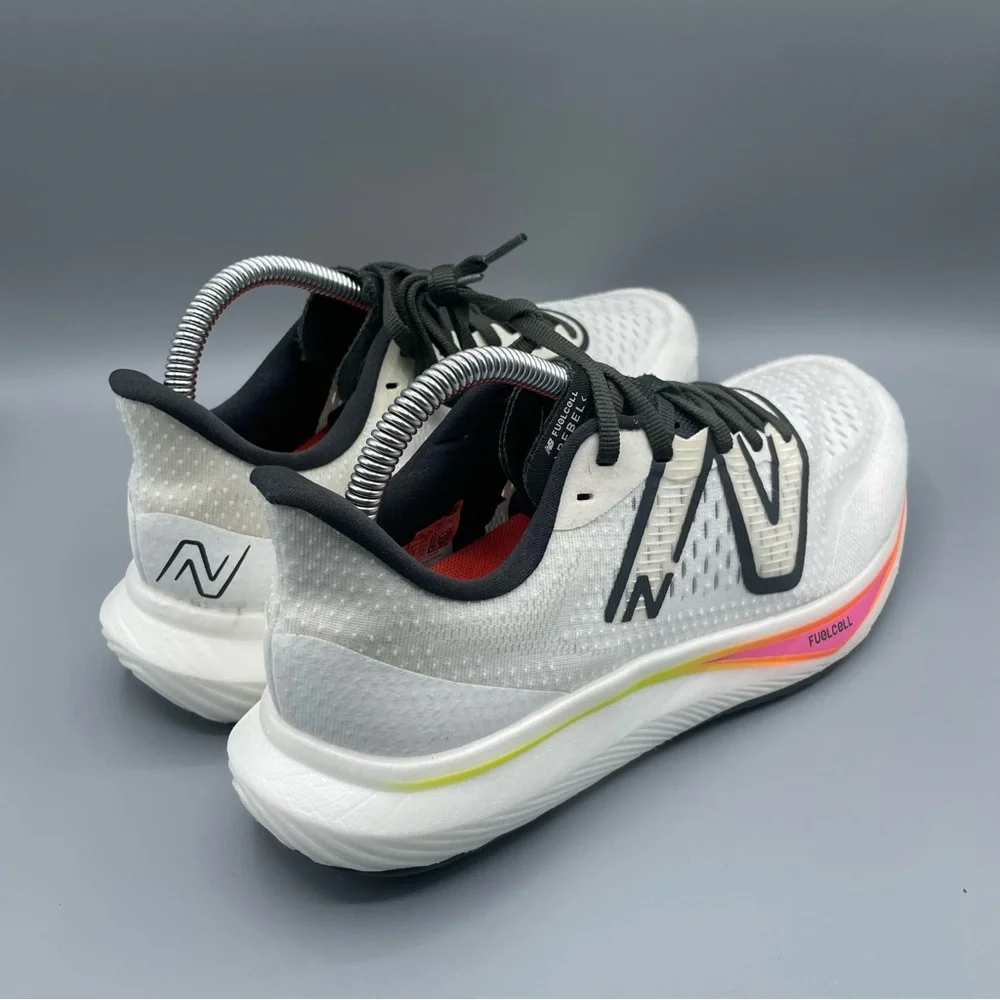 New Balance FuelCell Rebel v3‎ running shoes